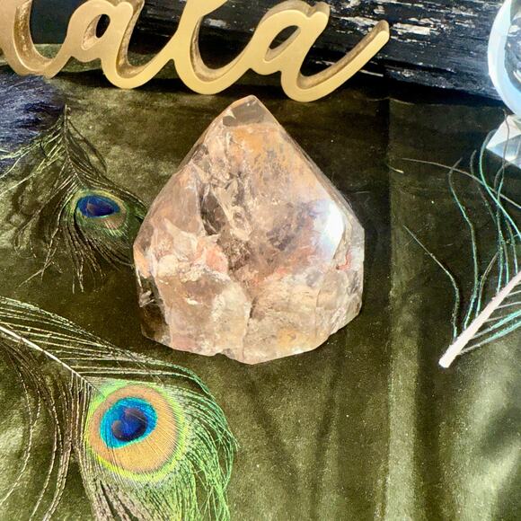 Premier Brazilian Rutilated Smokey Quartz Showpiece – 664 g, 4″ × 4″ - Picture 2 of 10